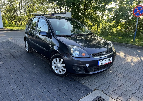Ford Fiesta cena 10900 przebieg: 203000, rok produkcji 2006 z Gdańsk małe 379